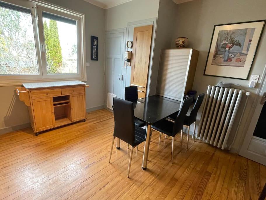 Maison Spacieuse Avec Jardin Et Salle De Sport 圣布里厄 外观 照片