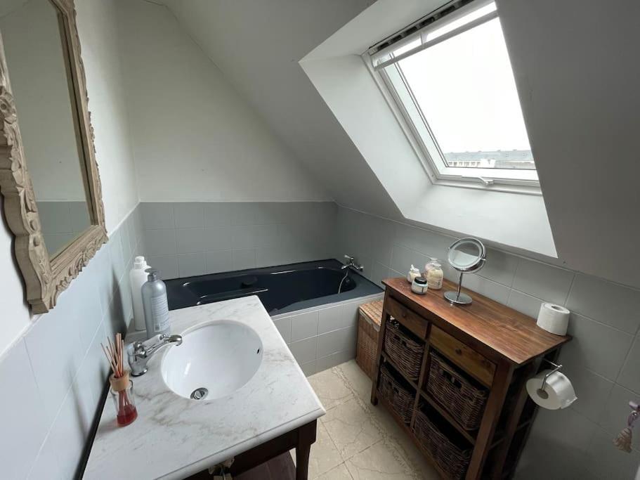 Maison Spacieuse Avec Jardin Et Salle De Sport 圣布里厄 外观 照片