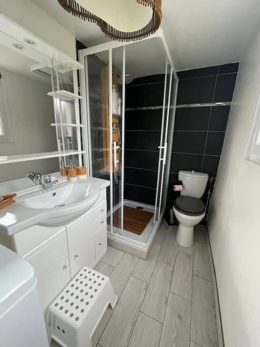 Maison Spacieuse Avec Jardin Et Salle De Sport 圣布里厄 外观 照片